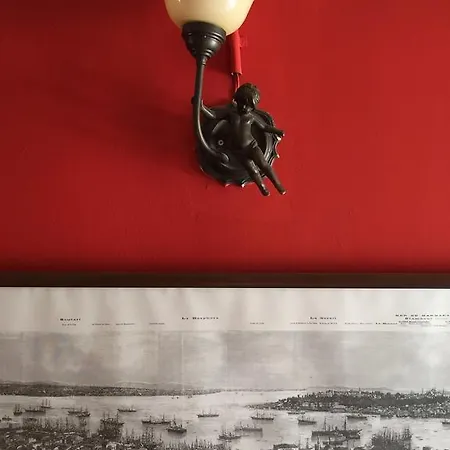 Pensión Cunda Adali Ayvalı