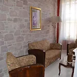 Cunda Adali 게스트하우스 Ayvalı