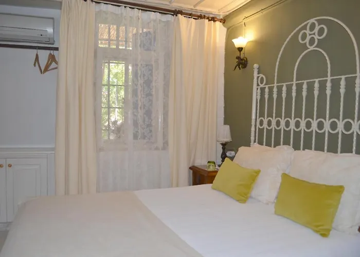 Affittacamere Cunda Adali 3*