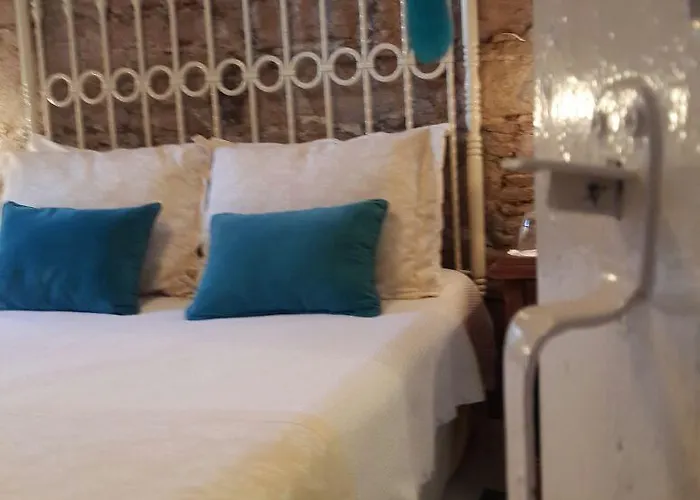 Affittacamere Cunda Adali 3*